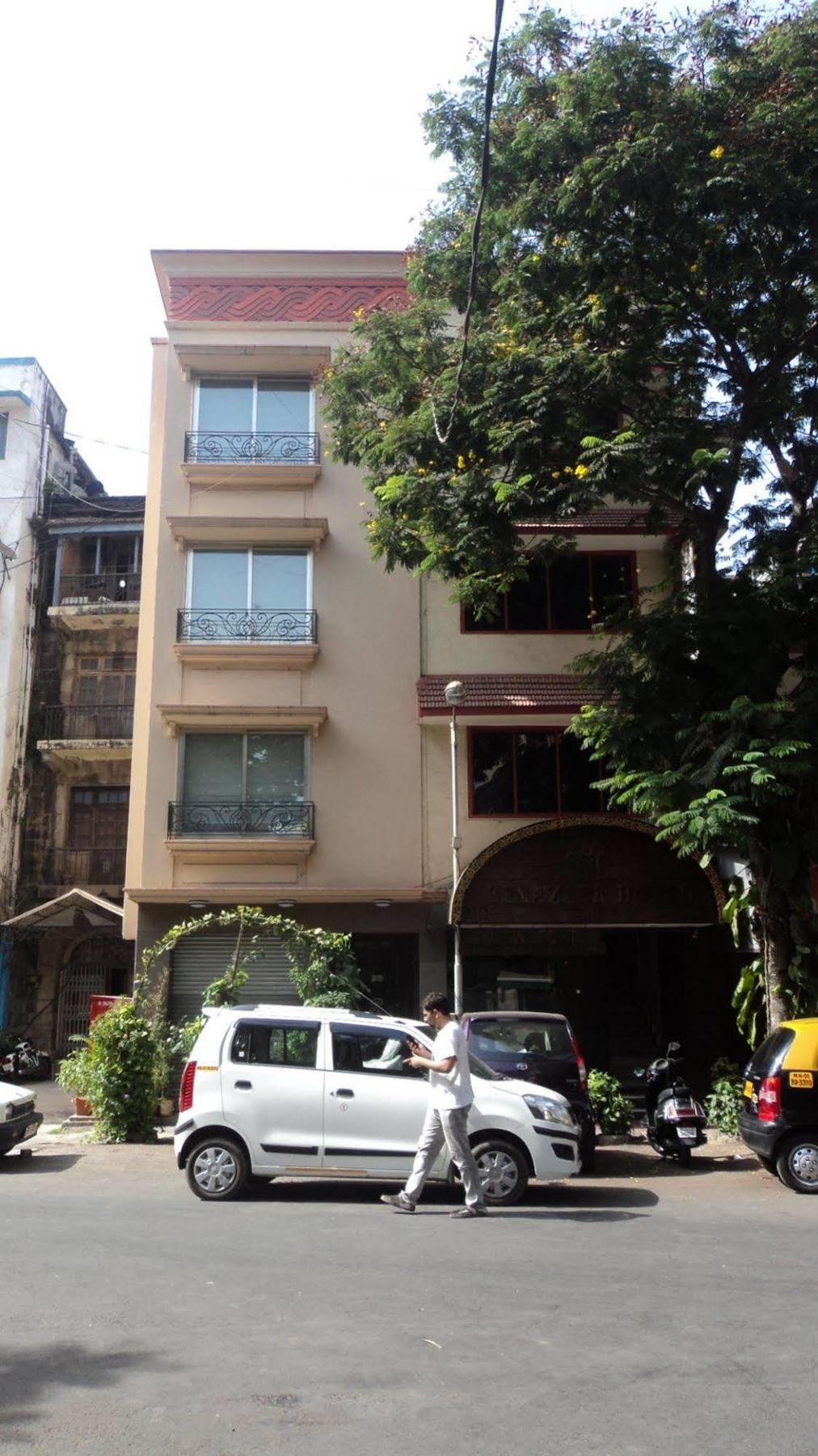 Benazeer Hotel Mumbai Bagian luar foto
